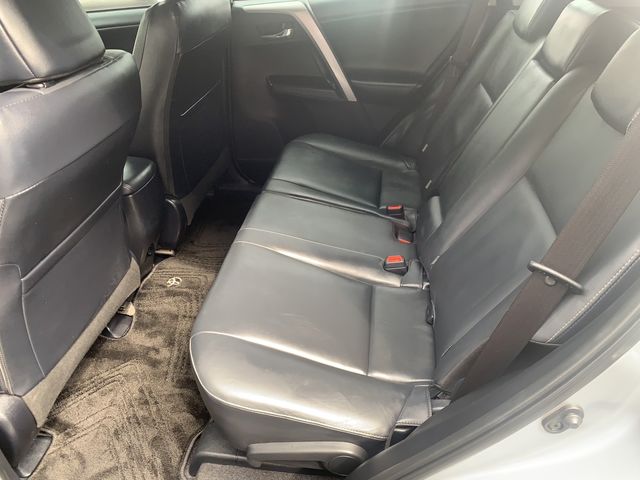 RAV4 2.0  第8張相片