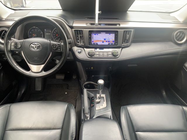 RAV4 2.0  第9張相片