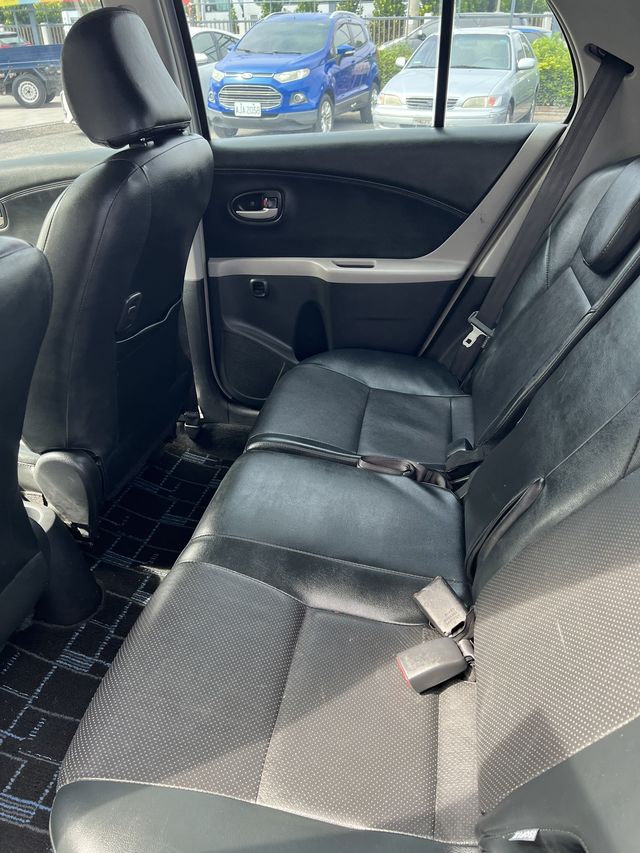 YARIS 1.5  第8張相片