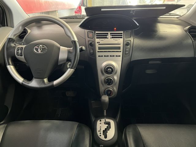 YARIS 1.5  第9張相片