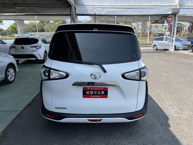 SIENTA 1.8  第6張相片