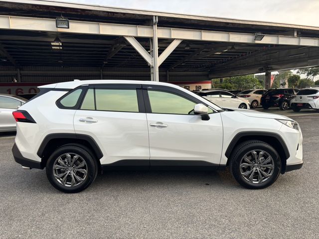RAV4 2.0  第4張相片