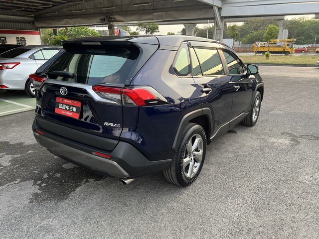 RAV4 2.0  第5張相片