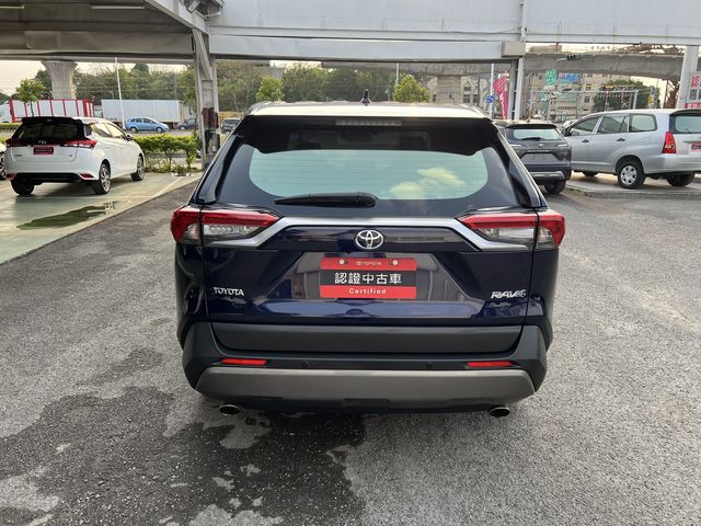 RAV4 2.0  第6張相片