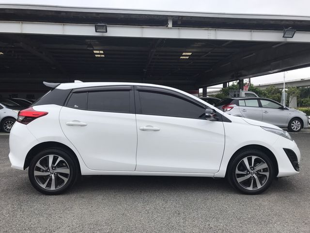 YARIS 1.5  第4張相片
