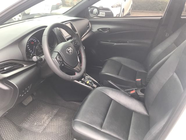 YARIS 1.5  第7張相片