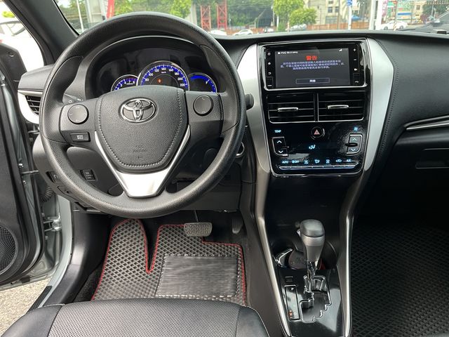 YARIS 1.5  第9張相片