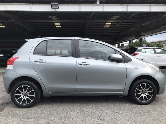 YARIS 1.5  第4張相片