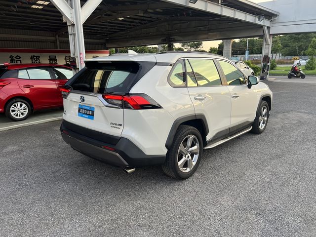 RAV4 2.4 4WD  第5張相片