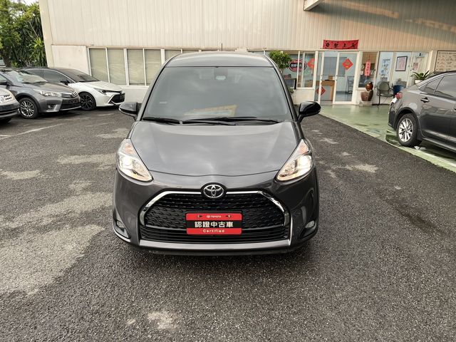 SIENTA 1.8  第2張相片