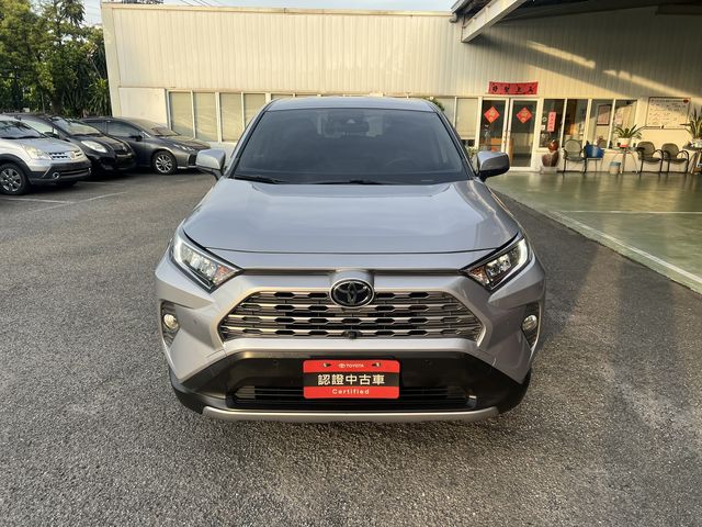 RAV4 2.0  第2張相片
