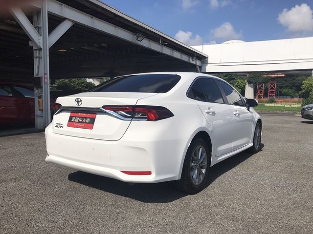ALTIS 1.8  第5張相片