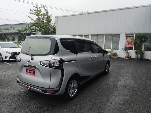 SIENTA 1.8  第5張相片