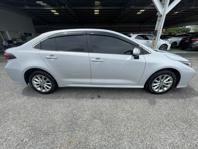 ALTIS 1.8  第4張相片