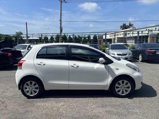 YARIS 1.5  第4張相片