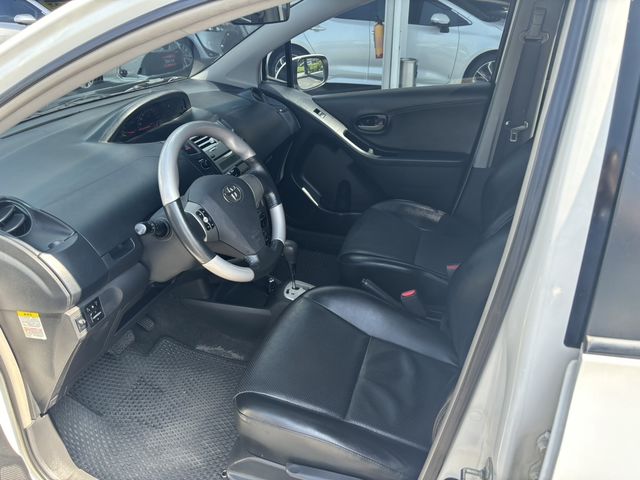 YARIS 1.5  第7張相片