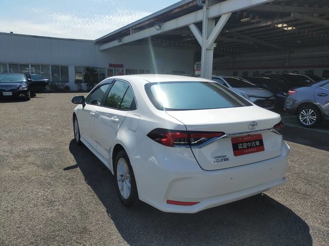ALTIS 1.8  第5張相片