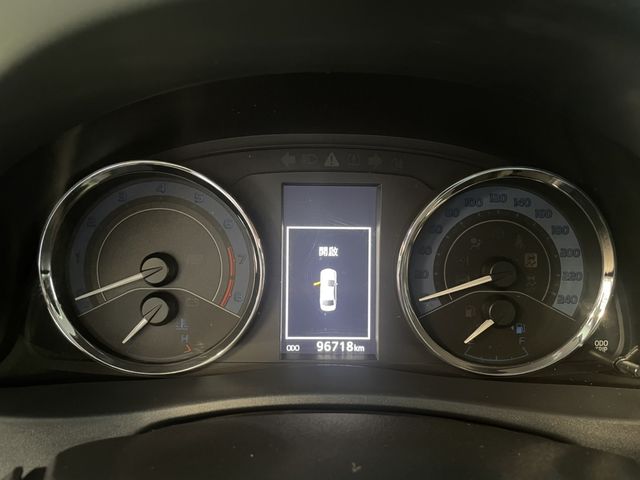 ALTIS 1.8  第10張相片