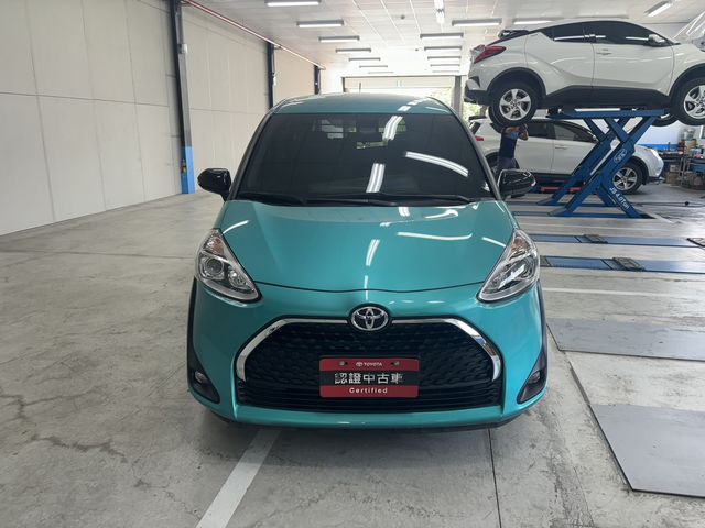 SIENTA 1.8  第2張相片