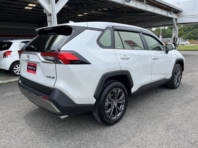 RAV4 2.0  第5張相片