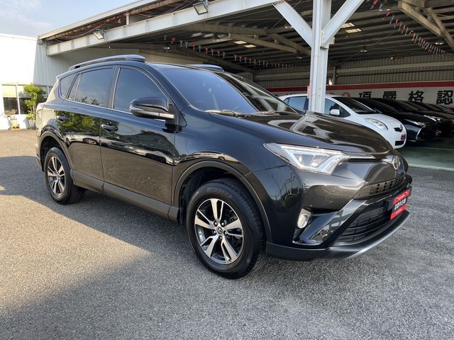 RAV4 2.5  第3張相片