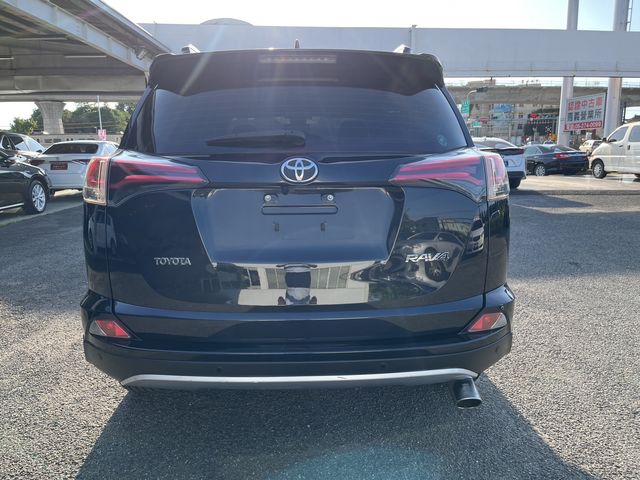 RAV4 2.5  第6張相片