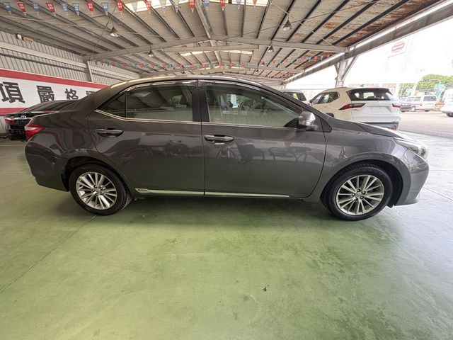 ALTIS 1.8  第4張相片