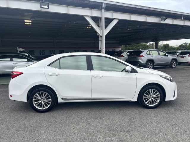 ALTIS 1.8  第4張相片