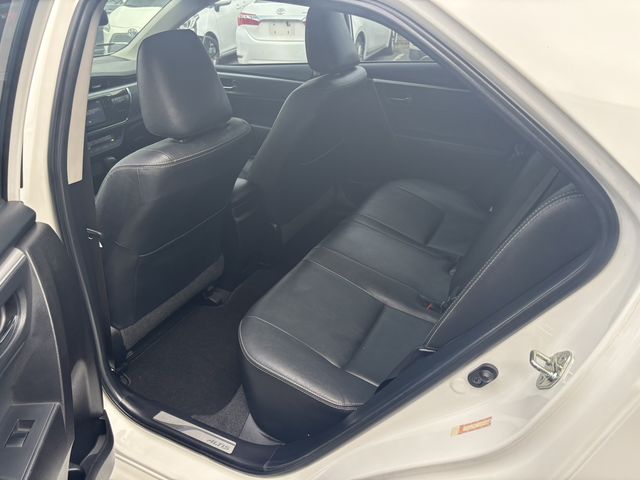 ALTIS 1.8  第10張相片