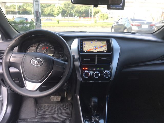 YARIS 1.5  第9張相片