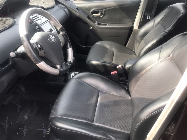 YARIS 1.5  第7張相片