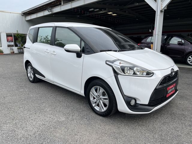 SIENTA 1.8  第3張相片