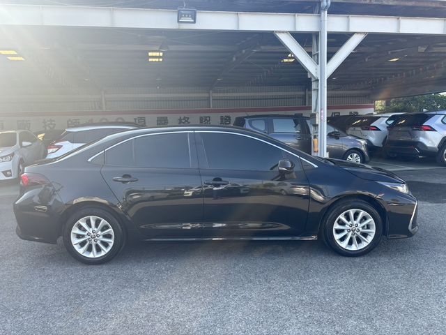 ALTIS 1.8  第4張相片