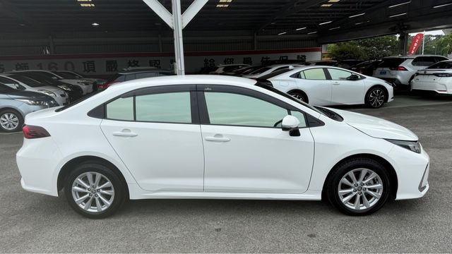 ALTIS 1.8  第4張相片