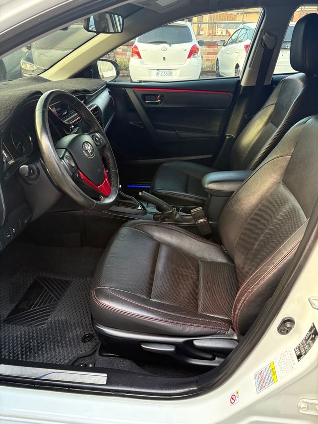 ALTIS 1.8  第7張相片