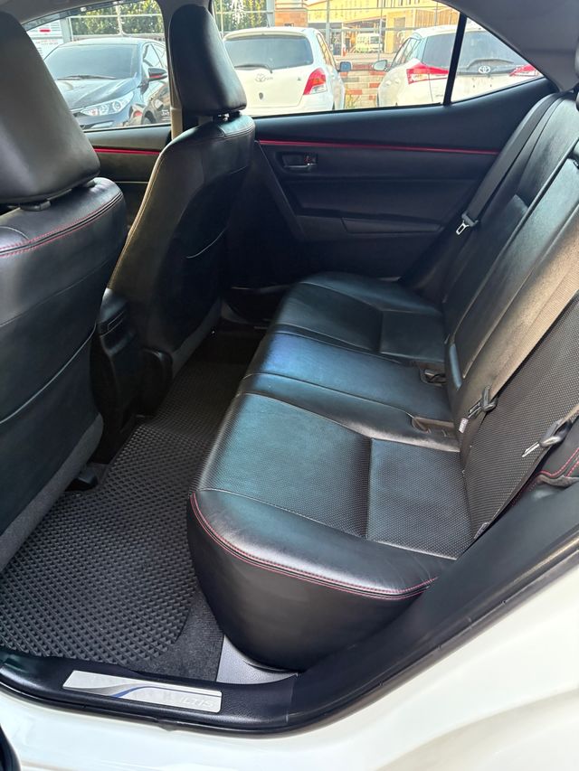 ALTIS 1.8  第8張相片