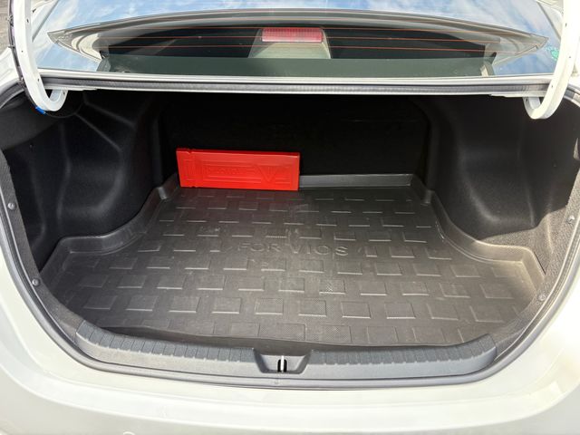 ALTIS 1.8  第1張相片