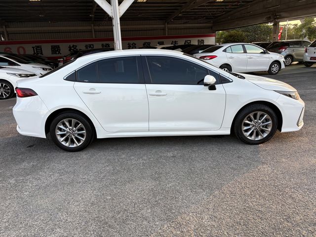 ALTIS 1.8  第5張相片