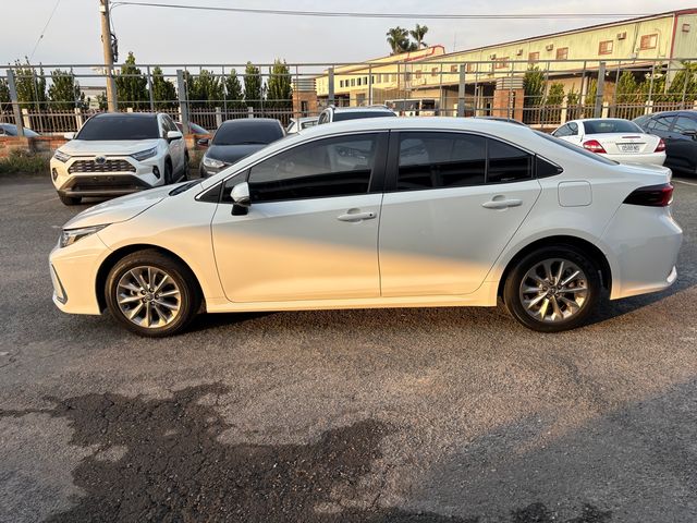 ALTIS 1.8  第9張相片