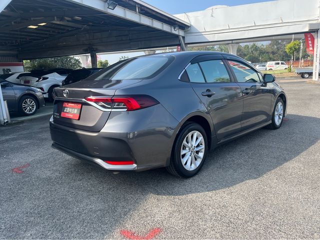 ALTIS 1.8  第5張相片