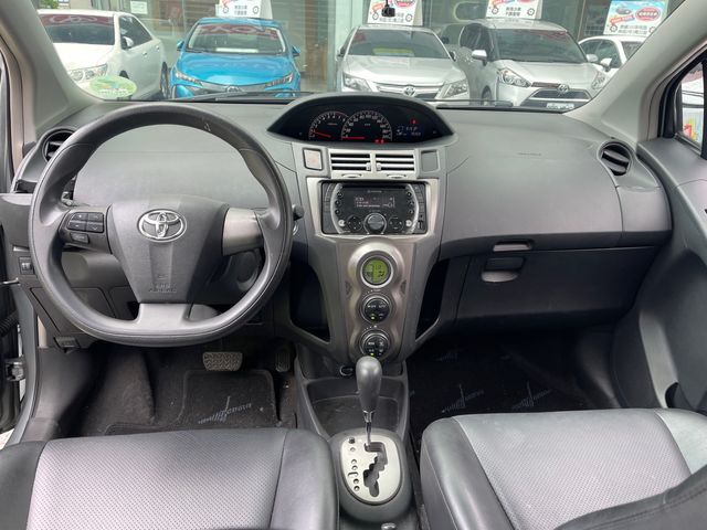 YARIS 1.5  第9張相片