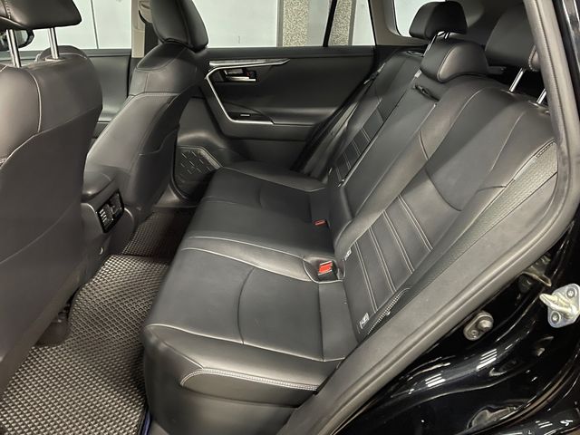 RAV4 2.5 HV  第8張相片