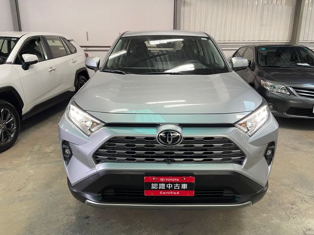 RAV4 2.0  第2張相片