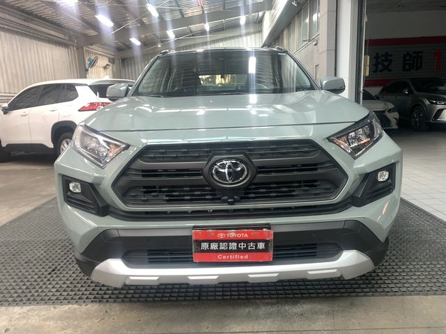 RAV4 2.0  第2張相片