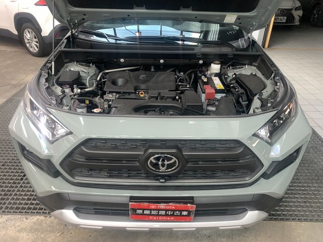 RAV4 2.0  第10張相片