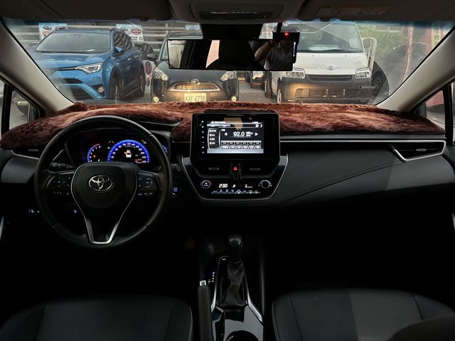 ALTIS 1.8  第10張相片