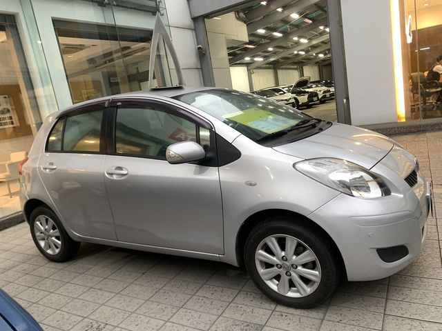 YARIS 1.5  第4張相片
