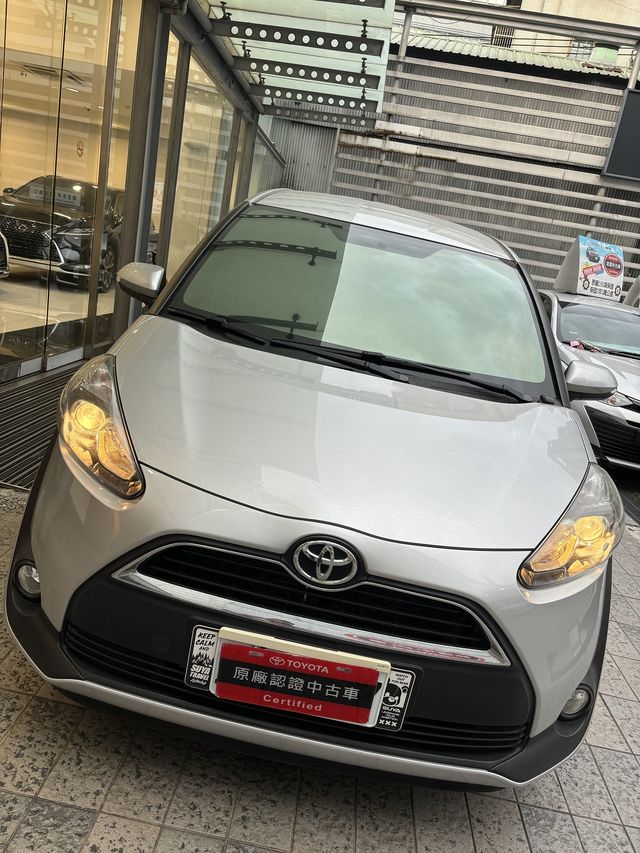 SIENTA 1.8  第2張相片