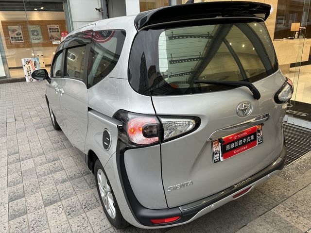 SIENTA 1.8  第5張相片