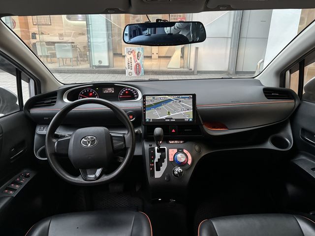 SIENTA 1.8  第10張相片